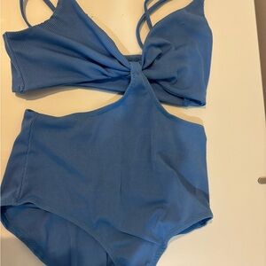 Princess Polly Blue bodysuit